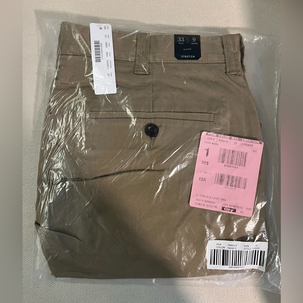 Men’s J. Crew shorts. NWT